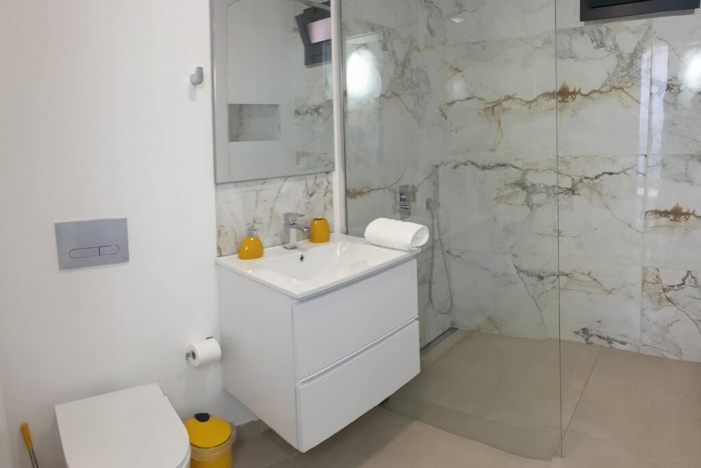 Sunset Avenue For Couple W/ Jacuzzi Hot Water